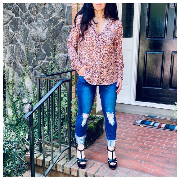 Snakeskin print button down blouse - Picture 7 of 8